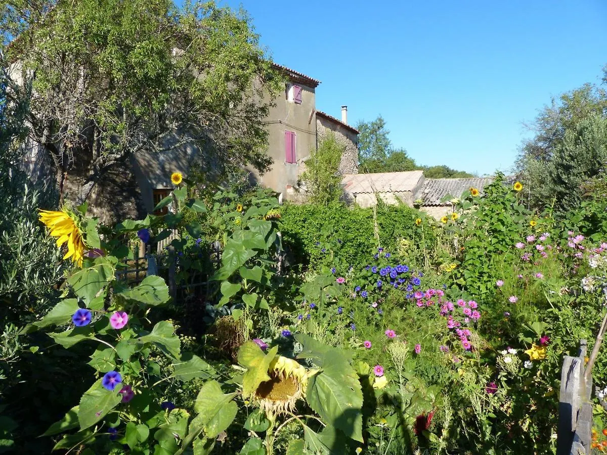 Bed and Breakfast Le Deffend Vieux à Trets