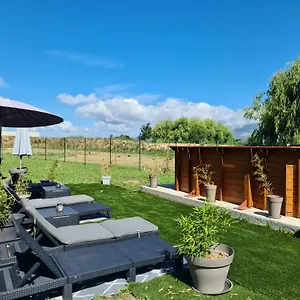 Mas Gabelys Propriété Privée Avec Parking Ds Jardin Clos Et Terrasse Avec Superbe Vue Ste Victoire Trets